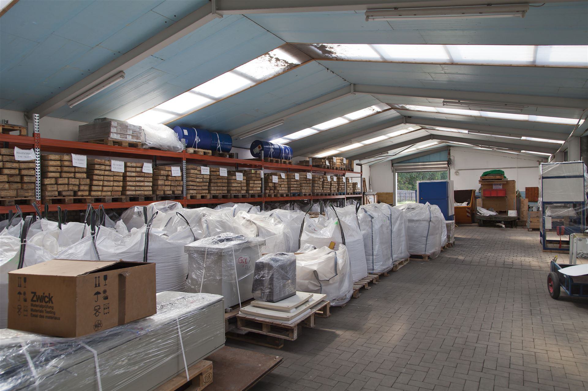 Einlagerung von Maschinen und Baugruppen